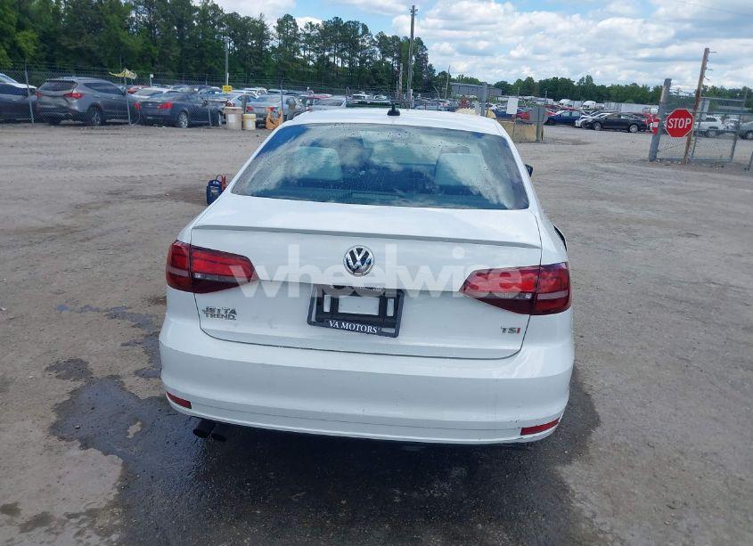 Photo 17 of 2016 Volkswagen Jetta 1.8T SPORT (VIN 3VWD17AJ5GM342014)