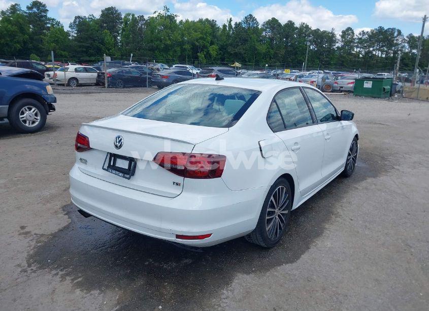 Photo 4 of 2016 Volkswagen Jetta 1.8T SPORT (VIN 3VWD17AJ5GM342014)