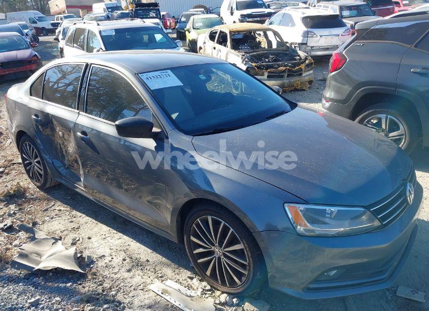 Photo 13 of 2016 Volkswagen Jetta 1.8T SPORT (VIN 3VWD17AJ5GM401031)