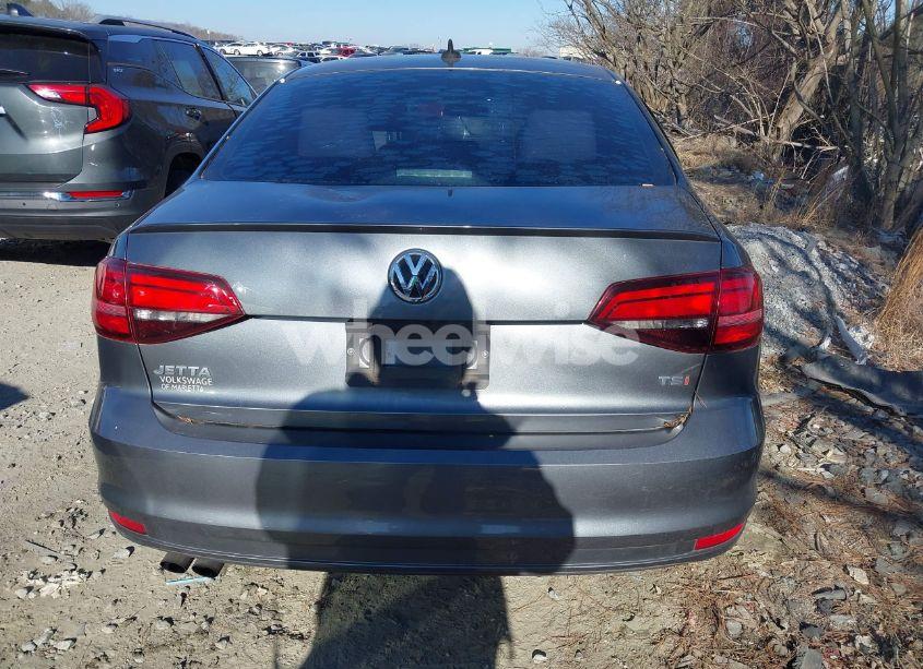 Photo 16 of 2016 Volkswagen Jetta 1.8T SPORT (VIN 3VWD17AJ5GM401031)