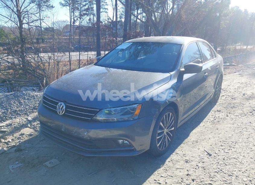 Photo 2 of 2016 Volkswagen Jetta 1.8T SPORT (VIN 3VWD17AJ5GM401031)