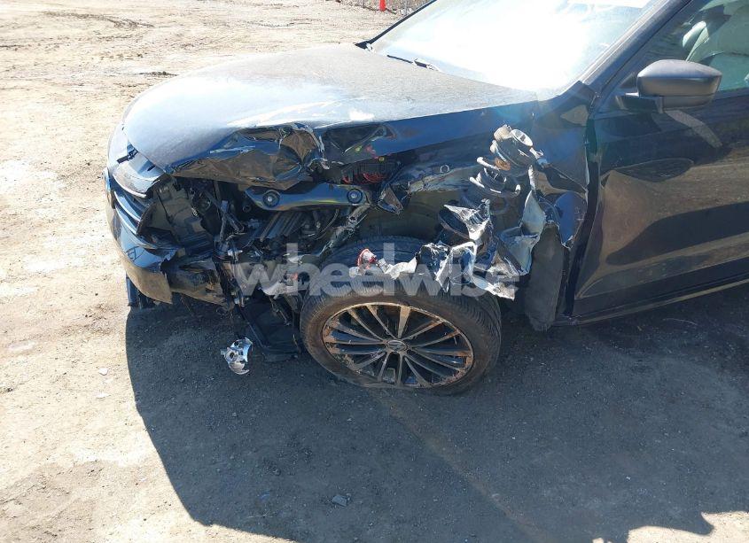 Photo 6 of 2016 Volkswagen Jetta 1.8T SPORT (VIN 3VWD17AJ5GM414488)