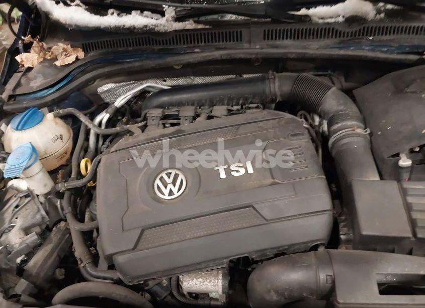 Photo 10 of 2014 Volkswagen Jetta 1.8T SE (VIN 3VWD17AJ6EM220906)
