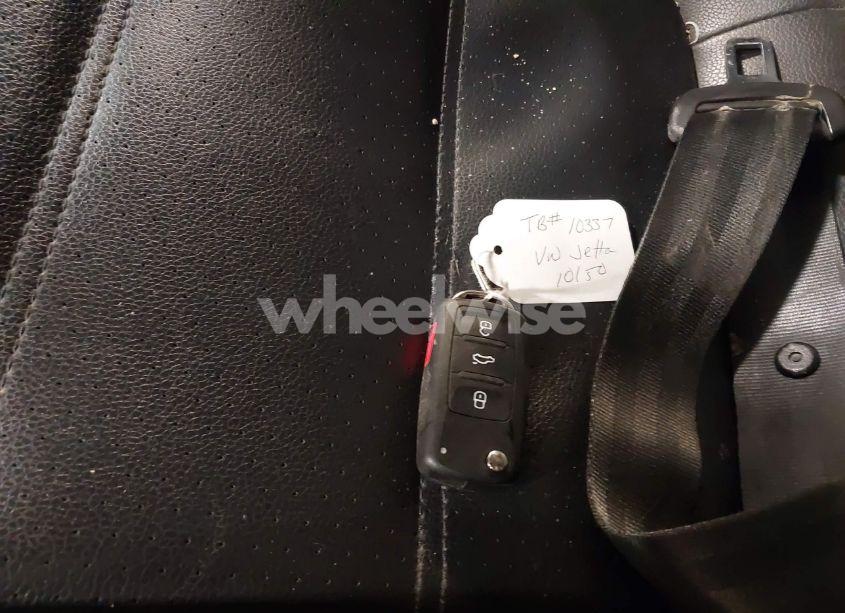 Photo 11 of 2014 Volkswagen Jetta 1.8T SE (VIN 3VWD17AJ6EM220906)