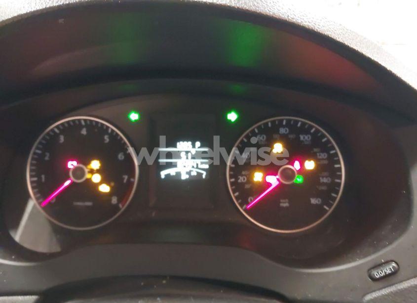 Photo 7 of 2014 Volkswagen Jetta 1.8T SE (VIN 3VWD17AJ6EM220906)