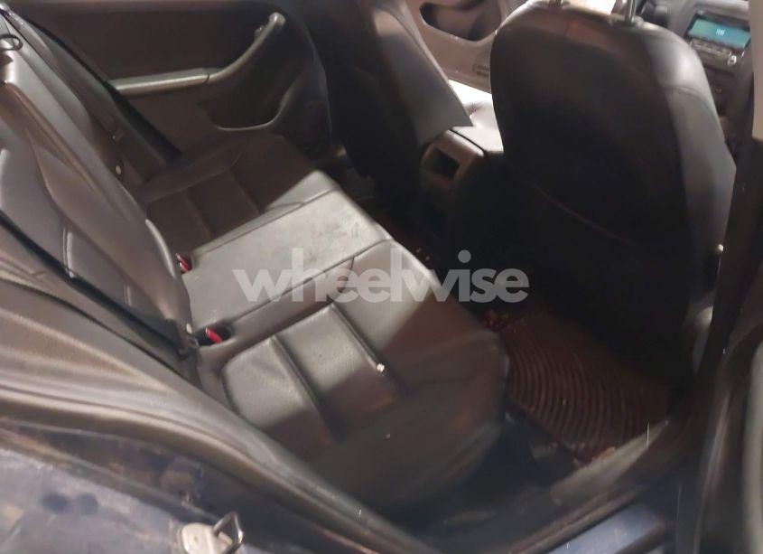 Photo 8 of 2014 Volkswagen Jetta 1.8T SE (VIN 3VWD17AJ6EM220906)