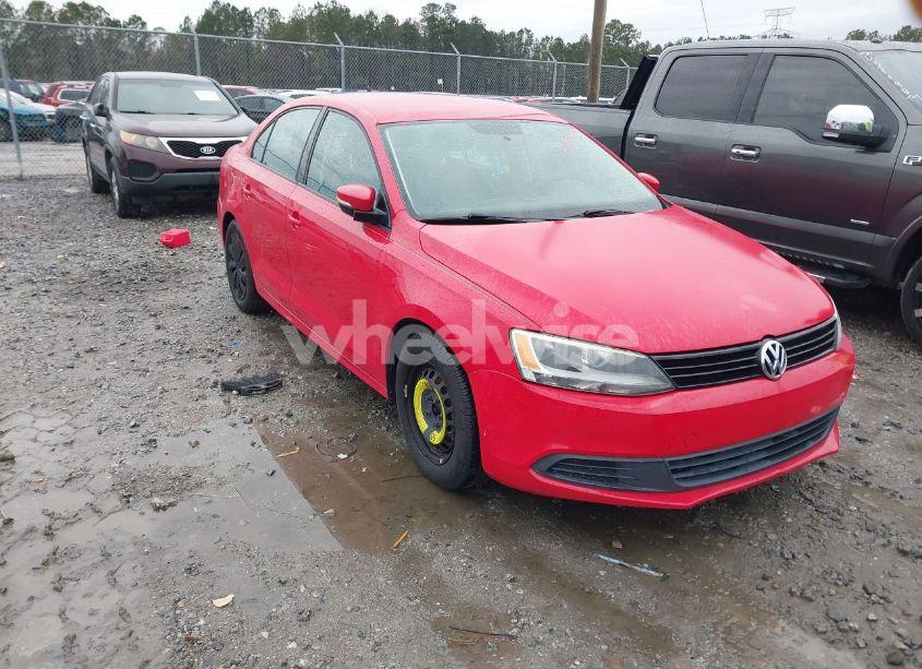 2014 Volkswagen Jetta 1.8T SE (VIN 3VWD17AJ6EM238855) main photo