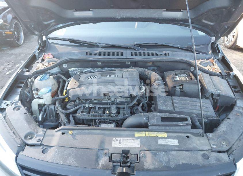 Photo 10 of 2014 Volkswagen Jetta 1.8T SE (VIN 3VWD17AJ6EM306149)