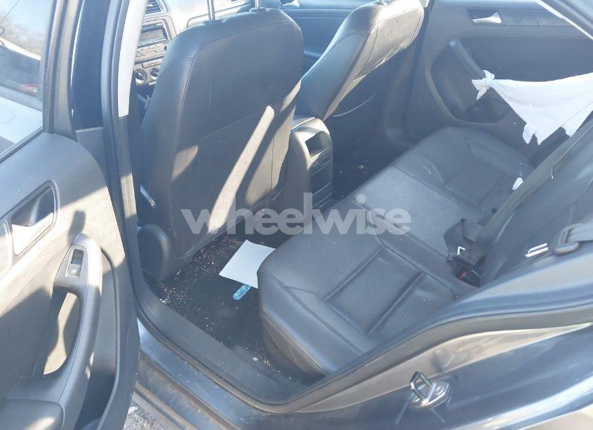 Photo 8 of 2014 Volkswagen Jetta 1.8T SE (VIN 3VWD17AJ6EM306149)