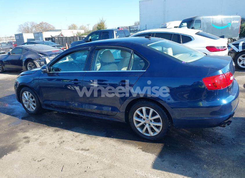Photo 14 of 2014 Volkswagen Jetta 1.8T SE (VIN 3VWD17AJ6EM390540)