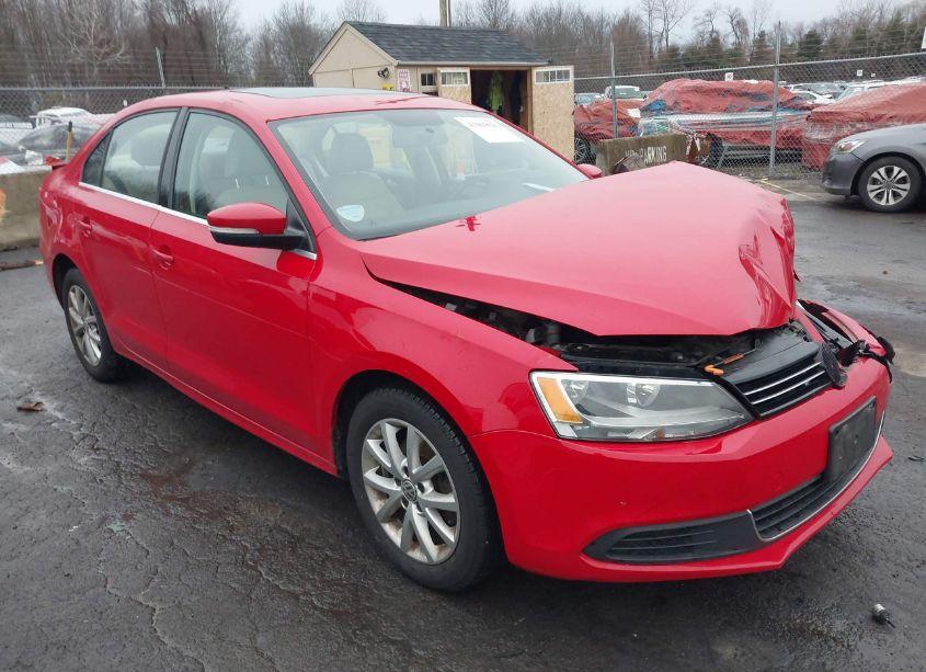 2014 Volkswagen Jetta 1.8T SE (VIN 3VWD17AJ6EM420698) main photo