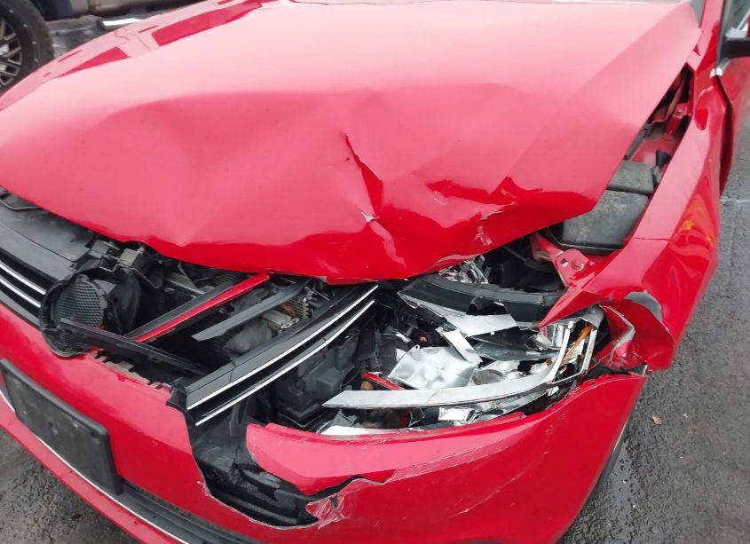 Photo 6 of 2014 Volkswagen Jetta 1.8T SE (VIN 3VWD17AJ6EM420698)