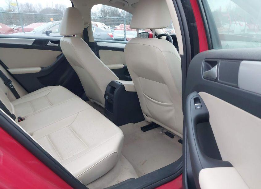 Photo 8 of 2014 Volkswagen Jetta 1.8T SE (VIN 3VWD17AJ6EM420698)