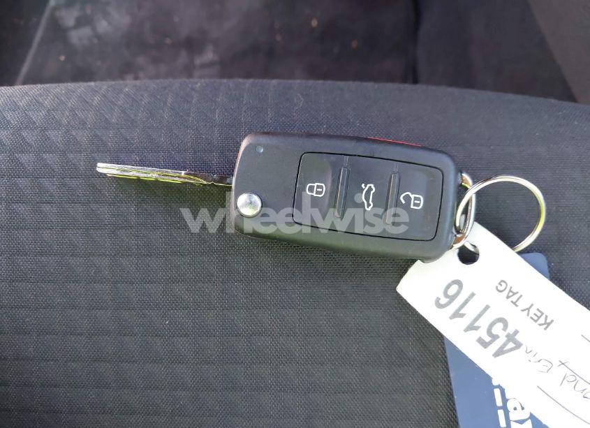 Photo 11 of 2015 Volkswagen Jetta 1.8T SE (VIN 3VWD17AJ6FM266382)