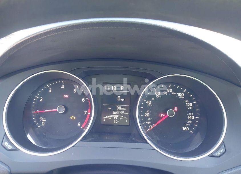 Photo 7 of 2015 Volkswagen Jetta 1.8T SE (VIN 3VWD17AJ6FM266382)