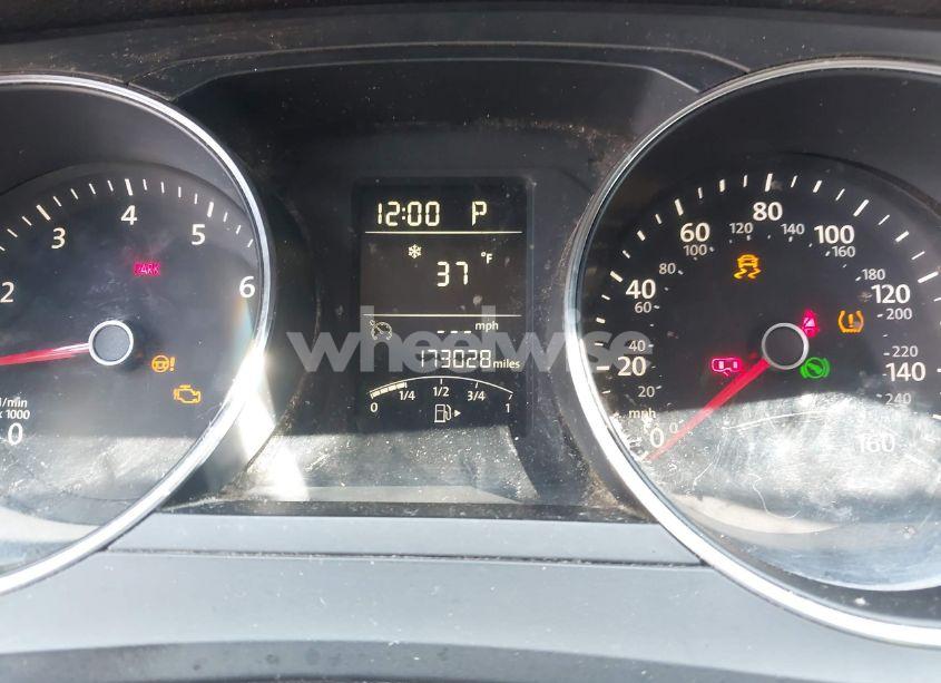 Photo 7 of 2015 Volkswagen Jetta 1.8T SE (VIN 3VWD17AJ6FM285921)