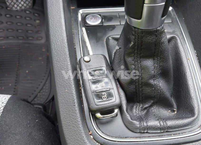 Photo 11 of 2015 Volkswagen Jetta 1.8T SE (VIN 3VWD17AJ6FM296174)