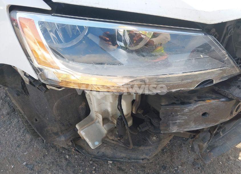 Photo 13 of 2015 Volkswagen Jetta 1.8T SE (VIN 3VWD17AJ6FM321669)