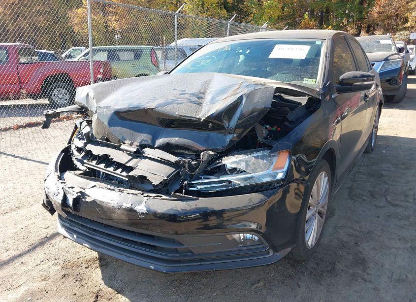 Photo 6 of 2015 Volkswagen Jetta 1.8T SE (VIN 3VWD17AJ6FM414613)