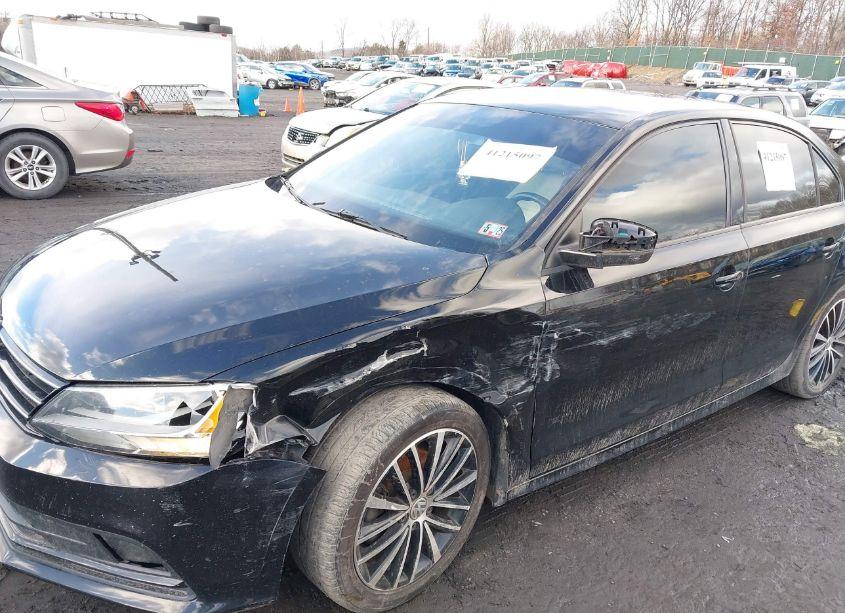 Photo 6 of 2016 Volkswagen Jetta 1.8T SPORT (VIN 3VWD17AJ6GM222206)
