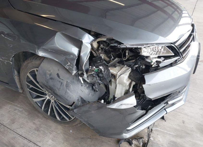 Photo 6 of 2016 Volkswagen Jetta 1.8T SPORT (VIN 3VWD17AJ6GM261782)