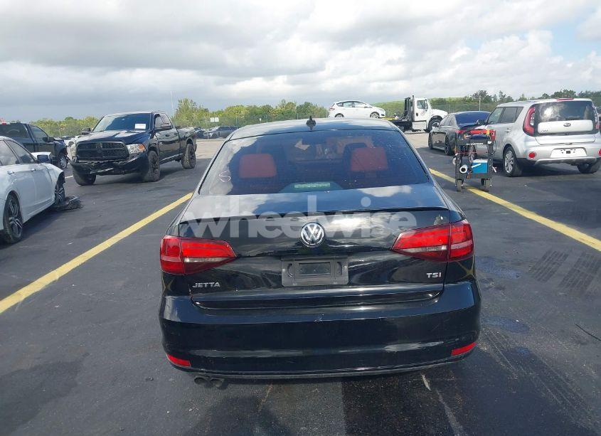 Photo 17 of 2016 Volkswagen Jetta 1.8T SPORT (VIN 3VWD17AJ6GM289355)
