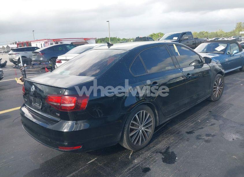 Photo 4 of 2016 Volkswagen Jetta 1.8T SPORT (VIN 3VWD17AJ6GM289355)