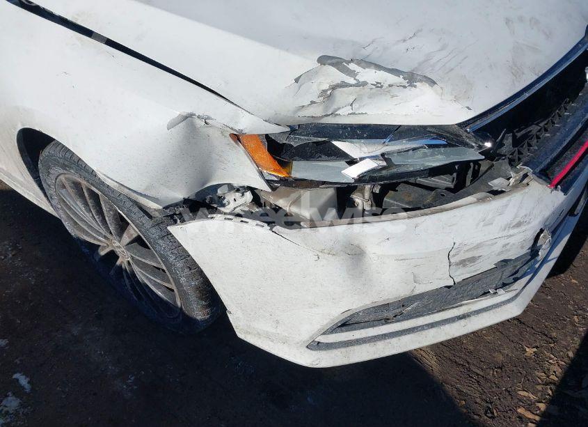 Photo 6 of 2016 Volkswagen Jetta 1.8T SPORT (VIN 3VWD17AJ6GM394803)