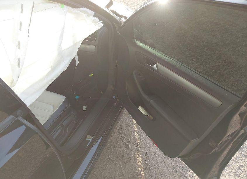 Photo 5 of 2016 Volkswagen Jetta 1.8T SPORT (VIN 3VWD17AJ6GM398480)