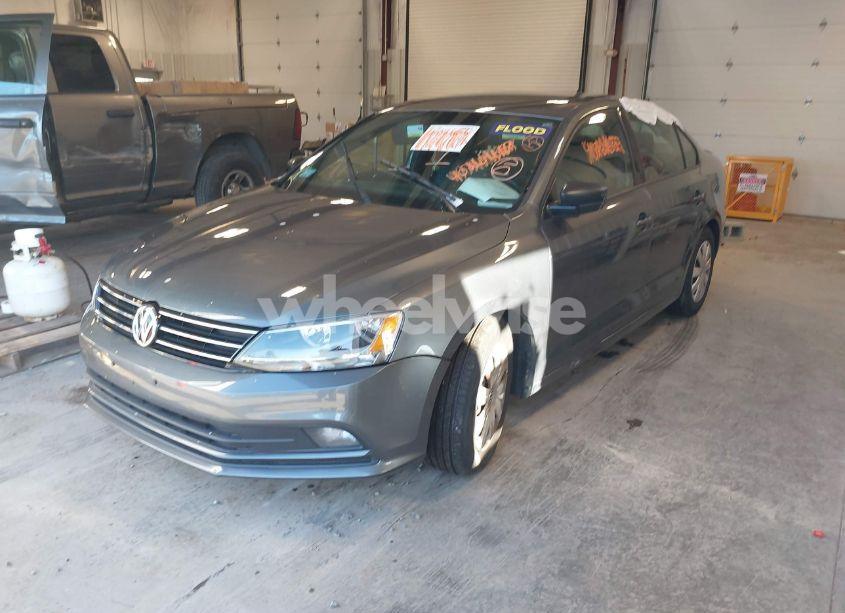 Photo 2 of 2016 Volkswagen Jetta 1.8T SPORT (VIN 3VWD17AJ6GM418579)