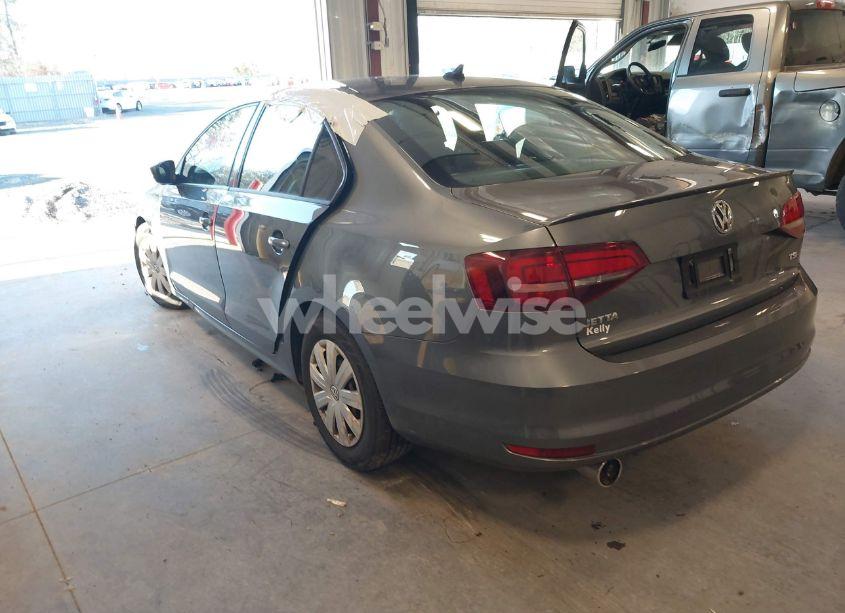 Photo 3 of 2016 Volkswagen Jetta 1.8T SPORT (VIN 3VWD17AJ6GM418579)