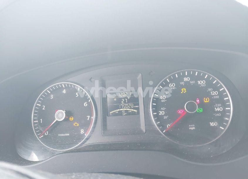 Photo 6 of 2014 Volkswagen Jetta 1.8T SE (VIN 3VWD17AJ7EM265918)