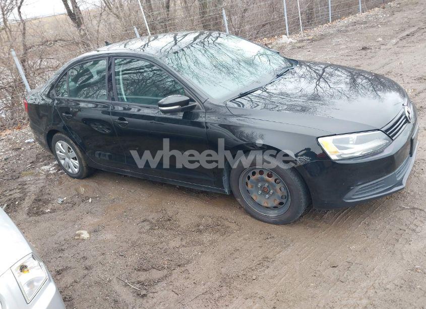 2014 Volkswagen Jetta 1.8T SE (VIN 3VWD17AJ7EM364707) main photo