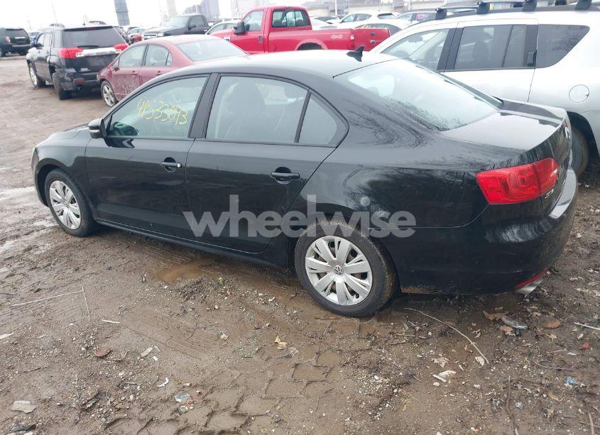 Photo 3 of 2014 Volkswagen Jetta 1.8T SE (VIN 3VWD17AJ7EM364707)