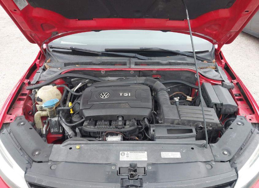 Photo 10 of 2014 Volkswagen Jetta 1.8T SE (VIN 3VWD17AJ7EM368224)