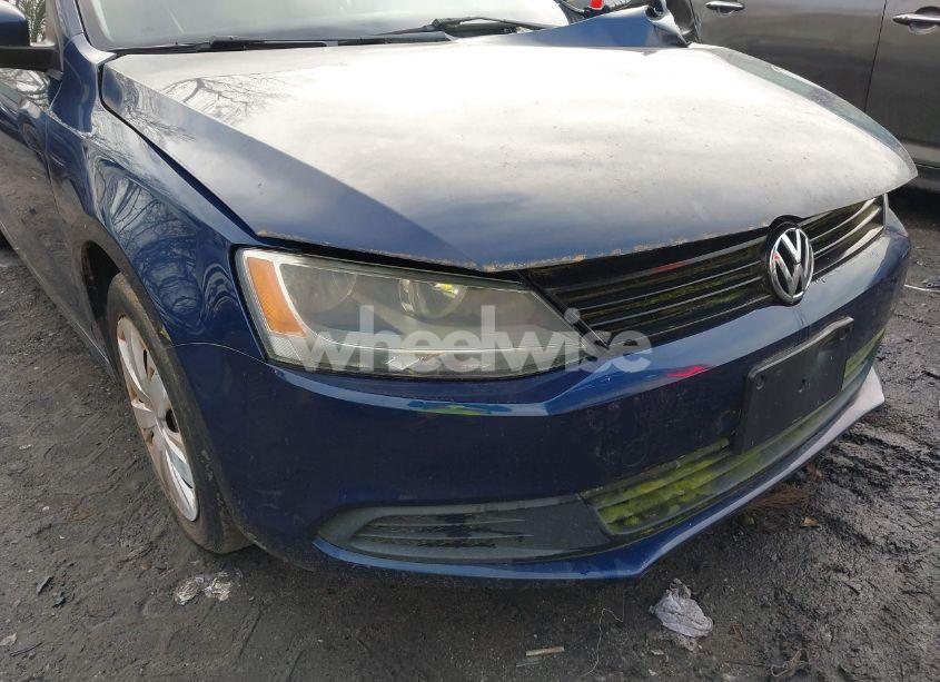 Photo 13 of 2014 Volkswagen Jetta 1.8T SE (VIN 3VWD17AJ7EM396010)