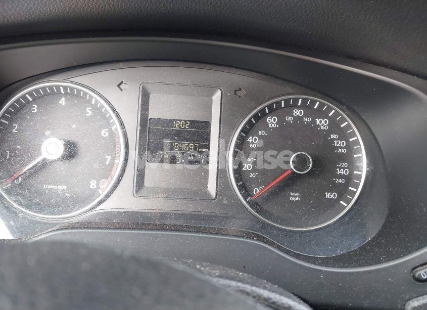 Photo 7 of 2014 Volkswagen Jetta 1.8T SE (VIN 3VWD17AJ7EM396010)