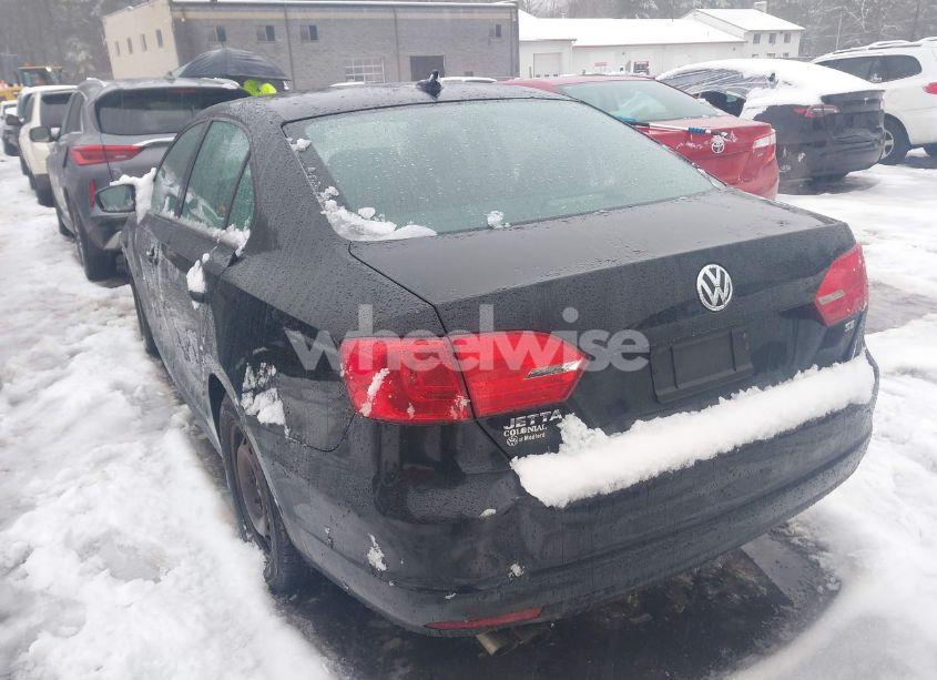 Photo 3 of 2014 Volkswagen Jetta 1.8T SE (VIN 3VWD17AJ7EM419589)