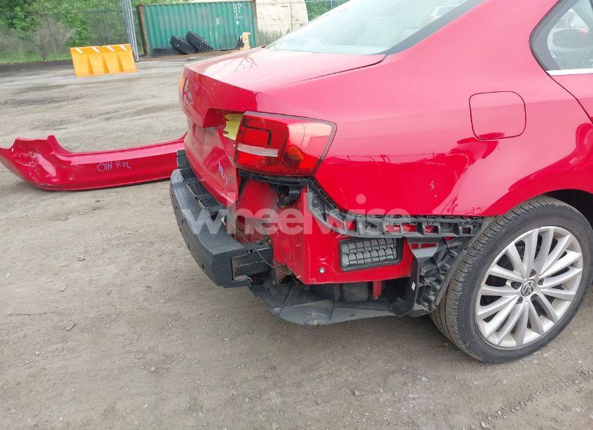 Photo 17 of 2015 Volkswagen Jetta 1.8T SE (VIN 3VWD17AJ7FM204019)