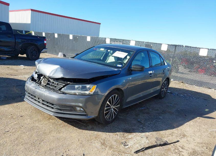 Photo 2 of 2015 Volkswagen Jetta 1.8T SPORT (VIN 3VWD17AJ7FM222052)