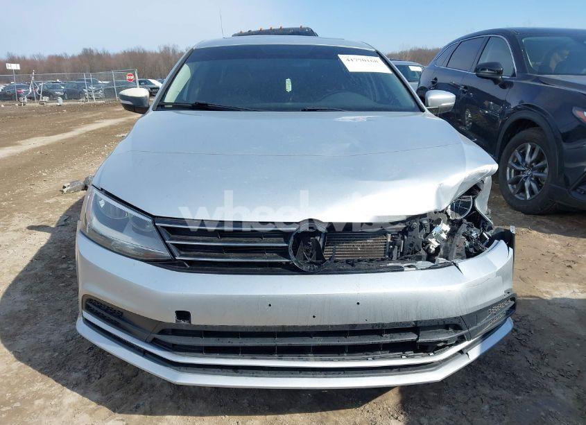 Photo 12 of 2015 Volkswagen Jetta 1.8T SE (VIN 3VWD17AJ7FM256394)