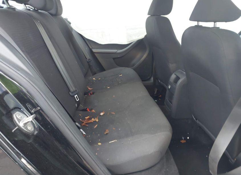 Photo 8 of 2015 Volkswagen Jetta 1.8T SE (VIN 3VWD17AJ7FM259294)