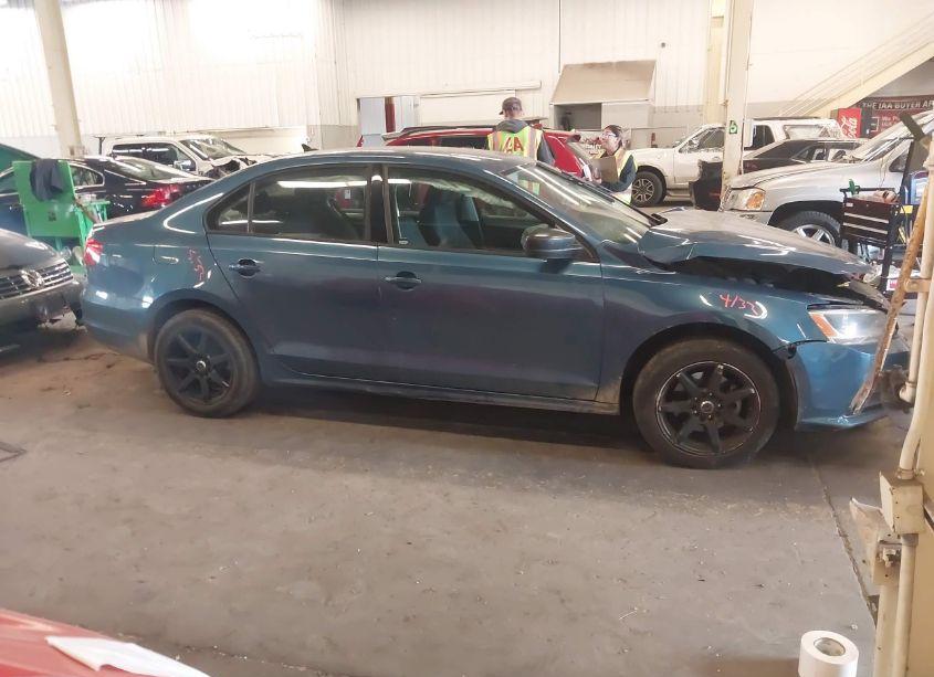 2015 Volkswagen Jetta 1.8T SE (VIN 3VWD17AJ7FM285510) main photo