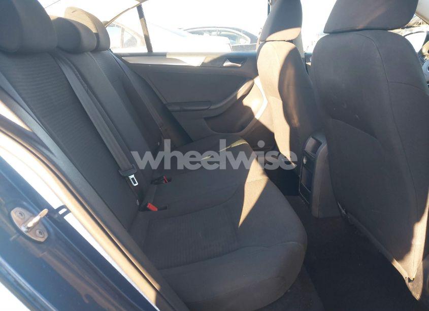 Photo 8 of 2015 Volkswagen Jetta 1.8T SE (VIN 3VWD17AJ7FM300281)