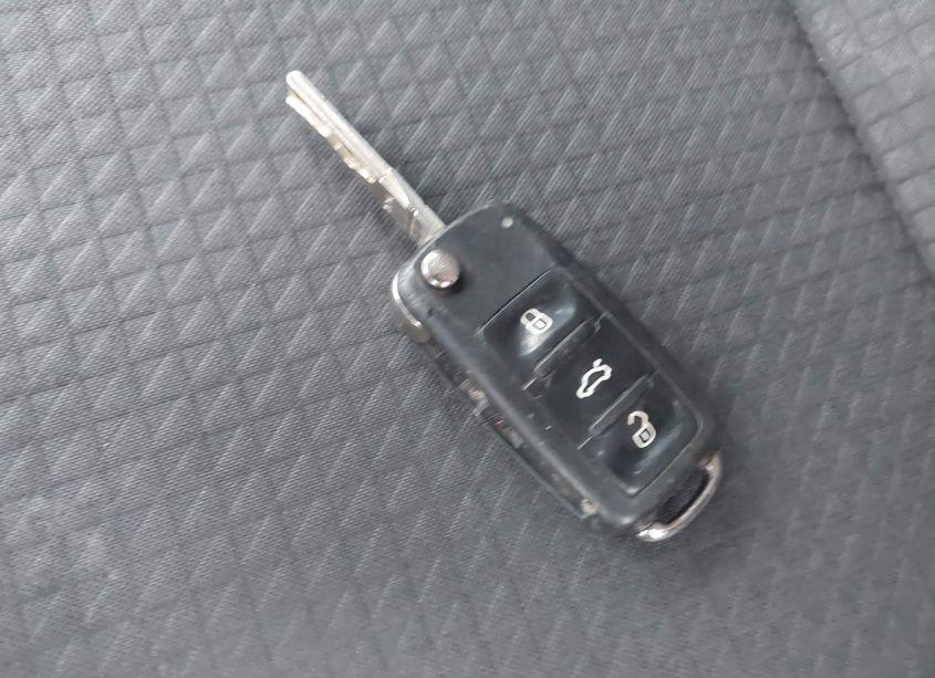 Photo 11 of 2015 Volkswagen Jetta 1.8T SE (VIN 3VWD17AJ7FM301656)