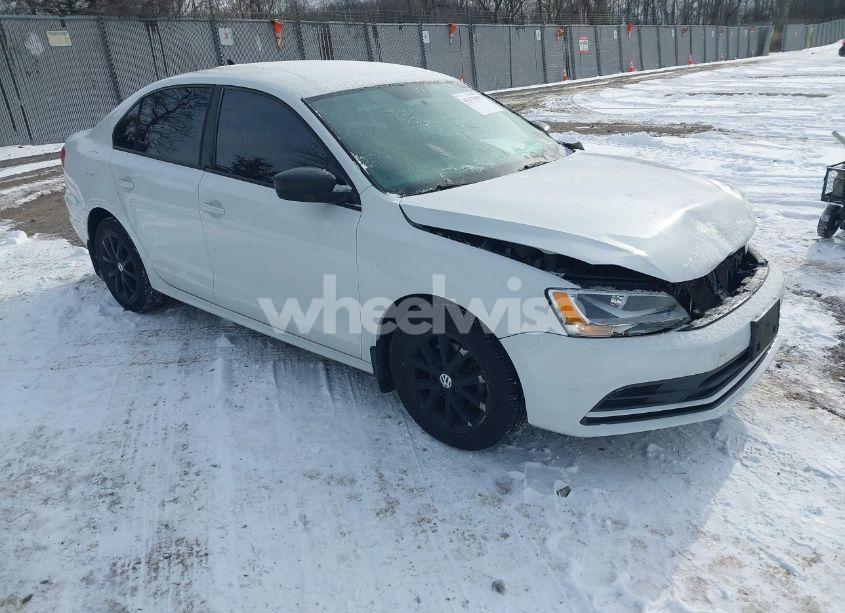 2015 Volkswagen Jetta 1.8T SE (VIN 3VWD17AJ7FM347214) main photo