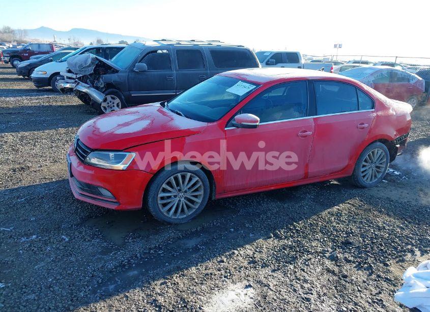 Photo 2 of 2015 Volkswagen Jetta 1.8T SE (VIN 3VWD17AJ7FM355815)
