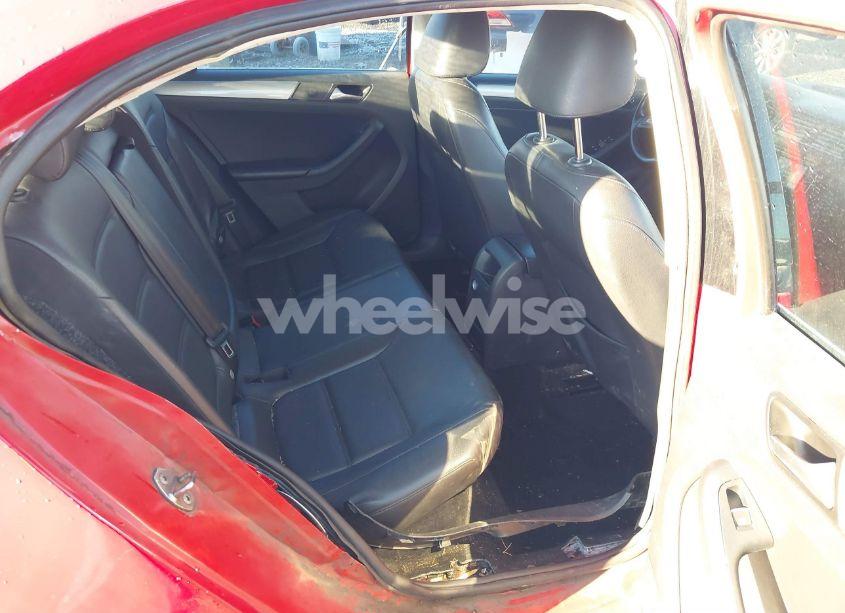 Photo 8 of 2015 Volkswagen Jetta 1.8T SE (VIN 3VWD17AJ7FM355815)