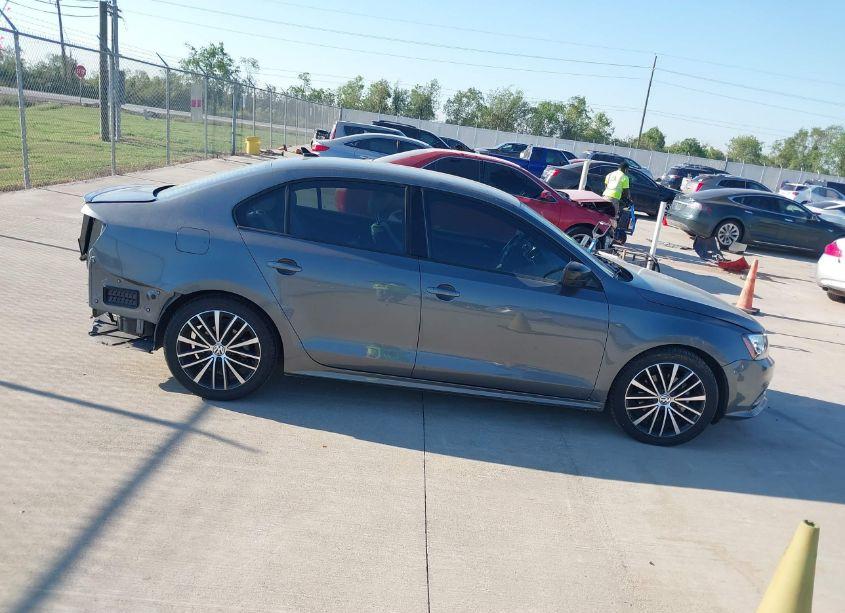 Photo 14 of 2016 Volkswagen Jetta 1.8T SPORT (VIN 3VWD17AJ7GM276047)