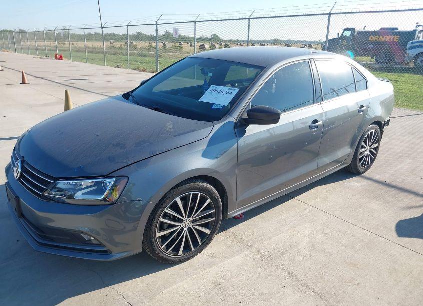 Photo 2 of 2016 Volkswagen Jetta 1.8T SPORT (VIN 3VWD17AJ7GM276047)